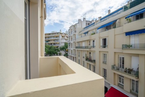 1 bedroom Apartment in Nice, France No. 100320 6