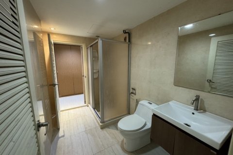 3 bedrooms Apartment in Bangkok, Thailand No. 97443 27