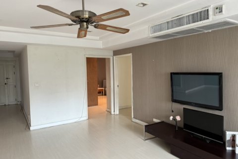 3 bedrooms Apartment in Bangkok, Thailand No. 97443 13