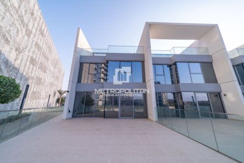 4 bedrooms Townhouse in District One, UAE No. 94642