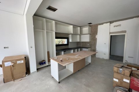 3 bedrooms House in Paphos, Cyprus No. 37284 7