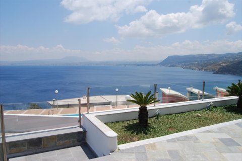 3 bedrooms Villa in Heraklion, Greece No. 109693 7
