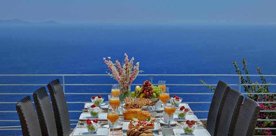 3 bedrooms Villa in Heraklion, Greece No. 109693