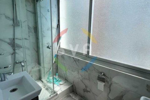 3 bedrooms Penthouse in Germasogeia, Cyprus No. 82245 5