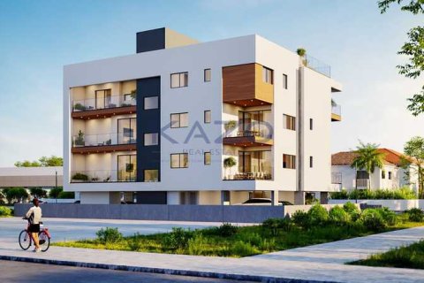 3 bedrooms Apartment in Kato Polemidia, Cyprus No. 74224 2