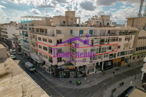 Квартира с 4 спальнями в Ларнака, Кипр №103974 2