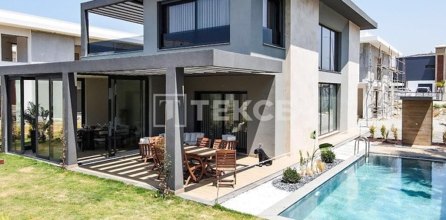 6 dormitorios Villa en Kusadasi, Turkey No. 91163