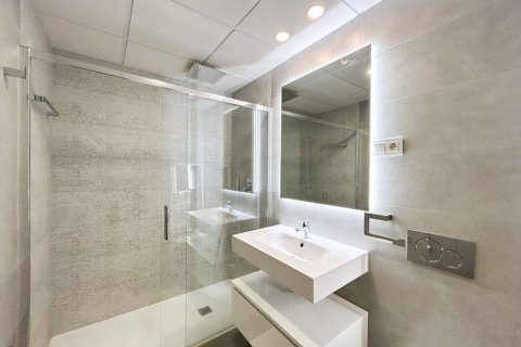 3 dormitorios Penthouse en Dinh An, Vietnam No. 83930 14