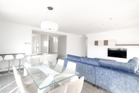 3 dormitorios Penthouse en Dinh An, Vietnam No. 83930 5