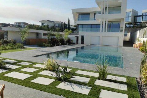 7 bedrooms Villa in Germasogeia, Cyprus No. 70739 5