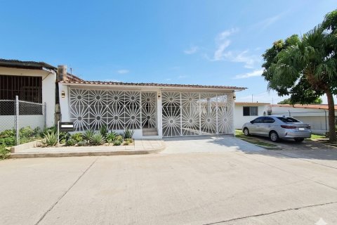 3 dormitorios House en Panamá, Panama No. 123759