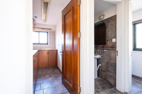 485m² Commercial property en Nicosia, Cyprus No. 105071 7