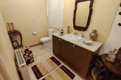 Вилла с 3 спальнями в Лимассол, Кипр №107029 5