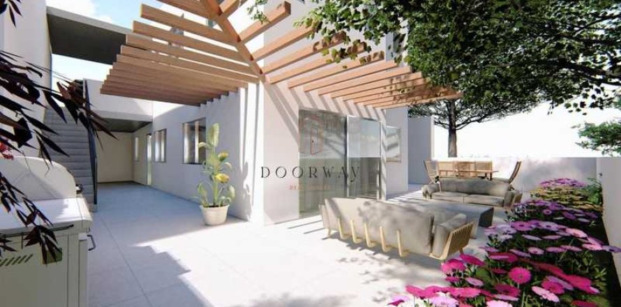 3 bedrooms House in Limassol, Cyprus No. 62850