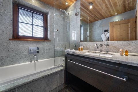 4 bedrooms House in Megeve, France No. 99361 8