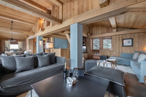 4 bedrooms House in Megeve, France No. 99361 3