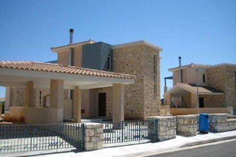 Studio Villa in Paphos, Cyprus No. 105103 5