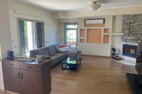 4 bedrooms Villa in Paphos, Cyprus No. 101937 3