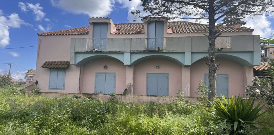 4 bedrooms Apartment in Zakynthos, Greece No. 104879