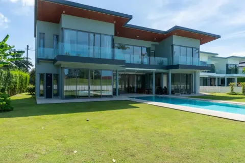 4 bedrooms Villa in Phuket, Thailand No. 72508 16