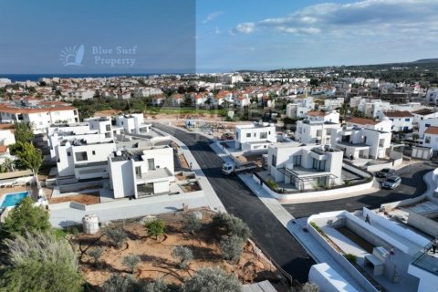 3 bedrooms Villa in Pernera, Cyprus No. 36527 10