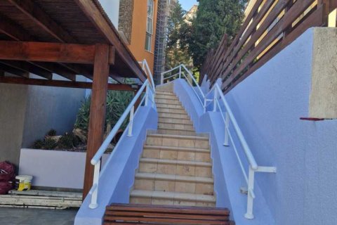 4 bedrooms Villa in Germasogeia, Cyprus No. 75697 5