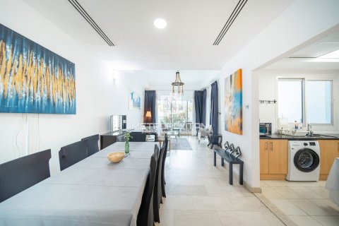 4 bedrooms Townhouse in Song Mai, Vietnam No. 44249 8