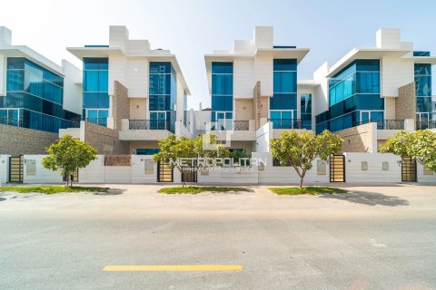 4 bedrooms Townhouse in Song Mai, Vietnam No. 44249 1