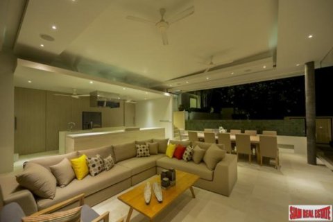 5 bedrooms Villa in Ko Samui, Thailand No. 96249 3