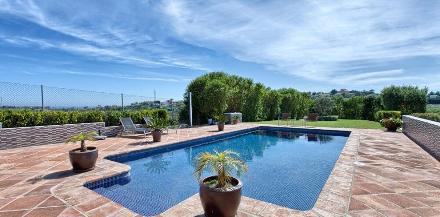 4 chambres  à Dinh An, Vietnam No. 25241