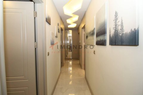 3 bedrooms Apartment in Duong Kinh, Vietnam No. 16716 26