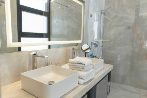 Дом с 6 спальнями в Гермасойя, Кипр №101042 9