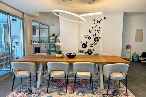 4 dormitorios House en Nicosia, Cyprus No. 63371 4