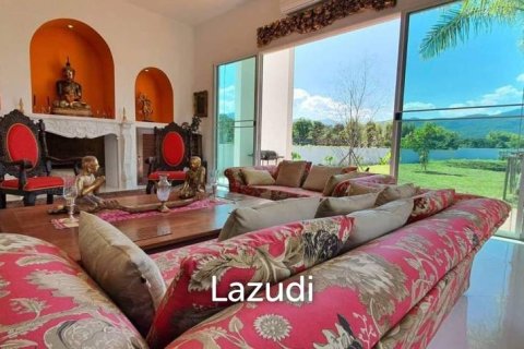 5 bedrooms House in Chiang Mai, Thailand No. 98005 10