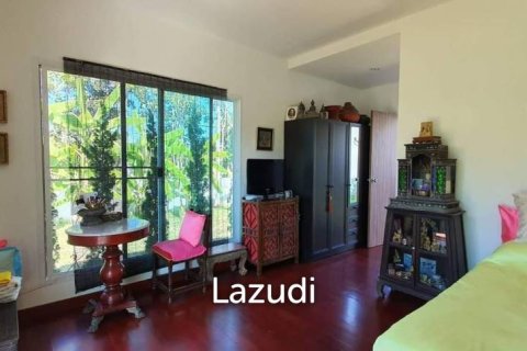 5 bedrooms House in Chiang Mai, Thailand No. 98005 2