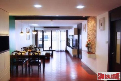 2 bedrooms Apartment in Bangkok, Thailand No. 96807 4