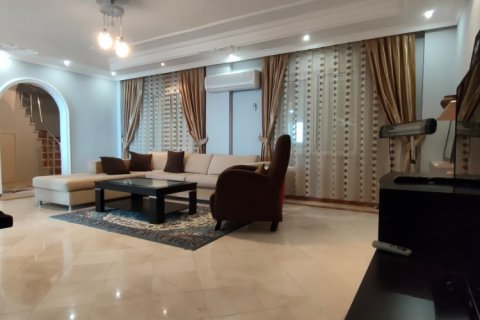 3 dormitorios Villa en Ninh Kieu, Vietnam No. 14373 19