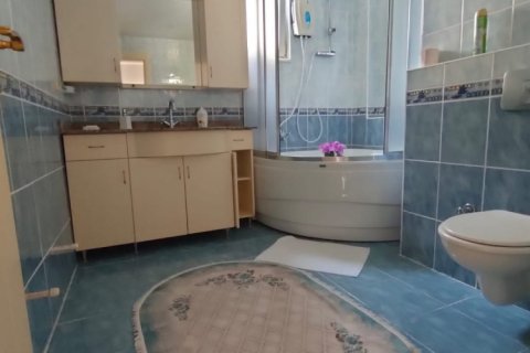 3 dormitorios Villa en Ninh Kieu, Vietnam No. 14373 2