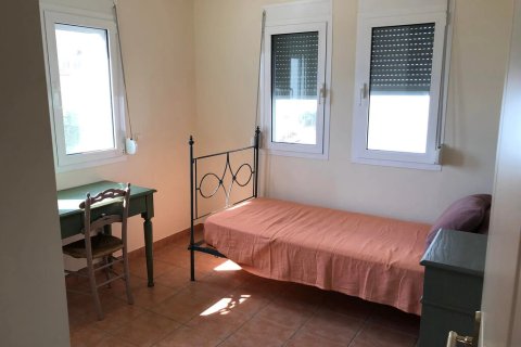 Мезонет с 4 спальнями в Саронис, Греция №107668 6