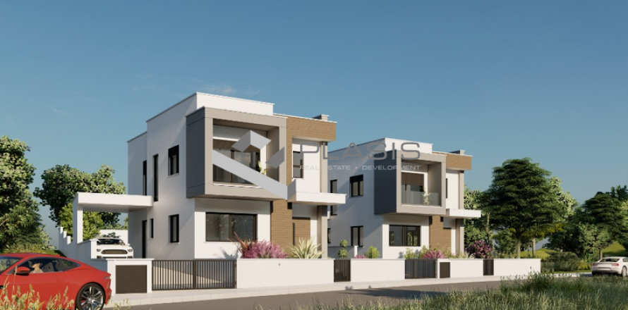 3 bedrooms House in Parekklisia, Cyprus No. 101670