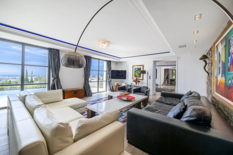 9 bedrooms Villa in Cannes, France No. 67304 7