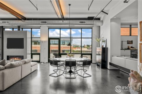 2 bedrooms Condo in Boulder, USA No. 82950 3