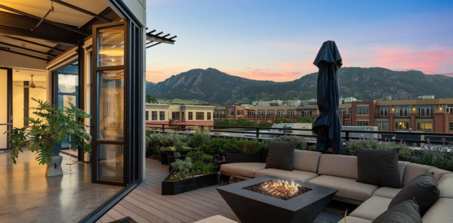2 bedrooms Condo in Boulder, USA No. 82950