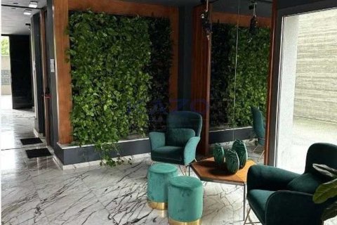 3 bedrooms Apartment in Limassol, Cyprus No. 79767 12