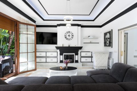 Недвижимость в Tan Xuan, Вьетнам №27545 2