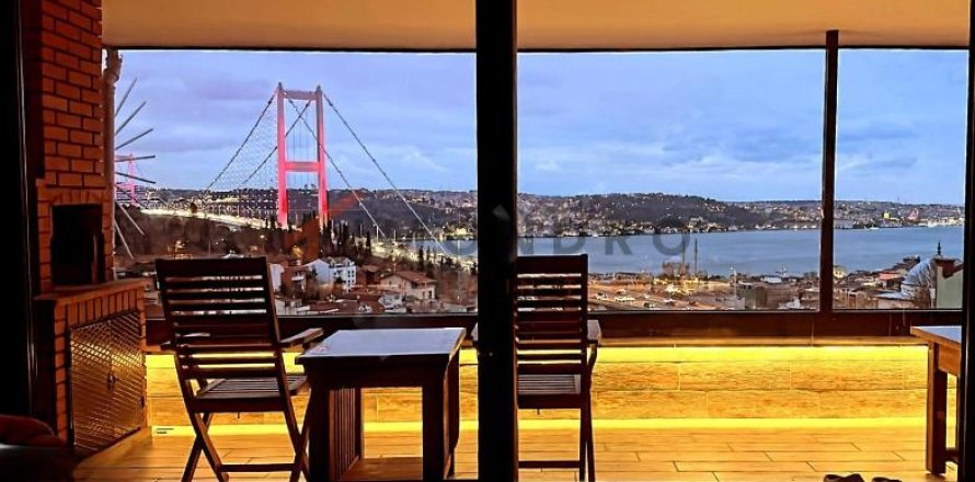 3 bedrooms Apartment in Besiktas, Turkey No. 115651
