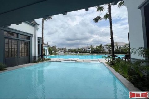 4 chambres House à Bangkok, Thailand No. 97123 8