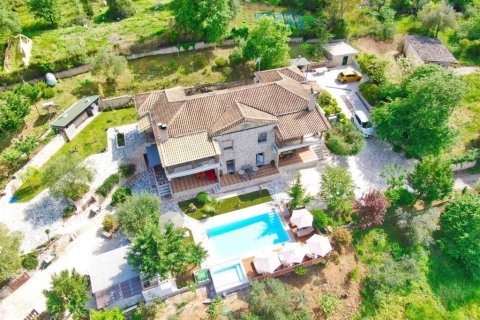 340m² Villa en Corfu, Greece No. 57863 2