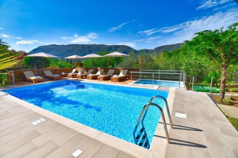 340m² Villa en Corfu, Greece No. 57863 5