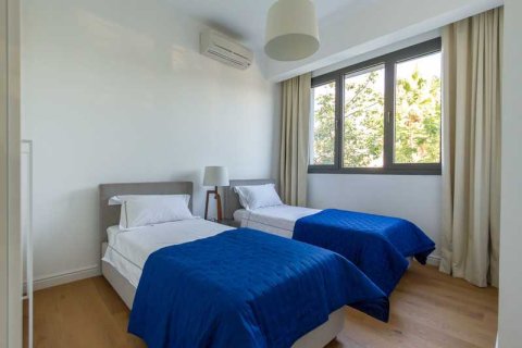 3 chambres Appartement à Limassol, Cyprus No. 64120 9